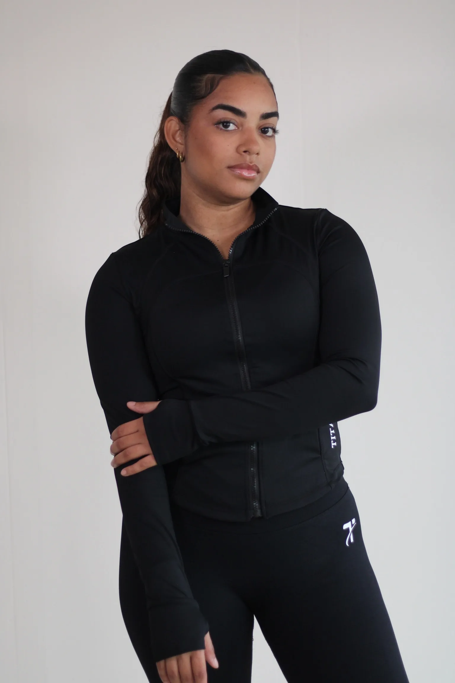 Orithya zip-up curve jacket
